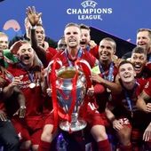 El Liverpool alza al cielo de Madrid la Champions El Liverpool alza al cielo de Madrid la Champions