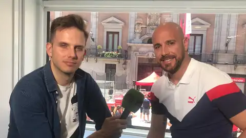 Pepe Reina entrevistado por Gonzalo Palafox Pepe Reina entrevistado por Gonzalo Palafox