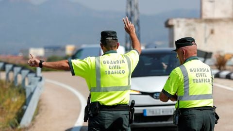 Control de la Guardia Civil de Tr&aacute;fico