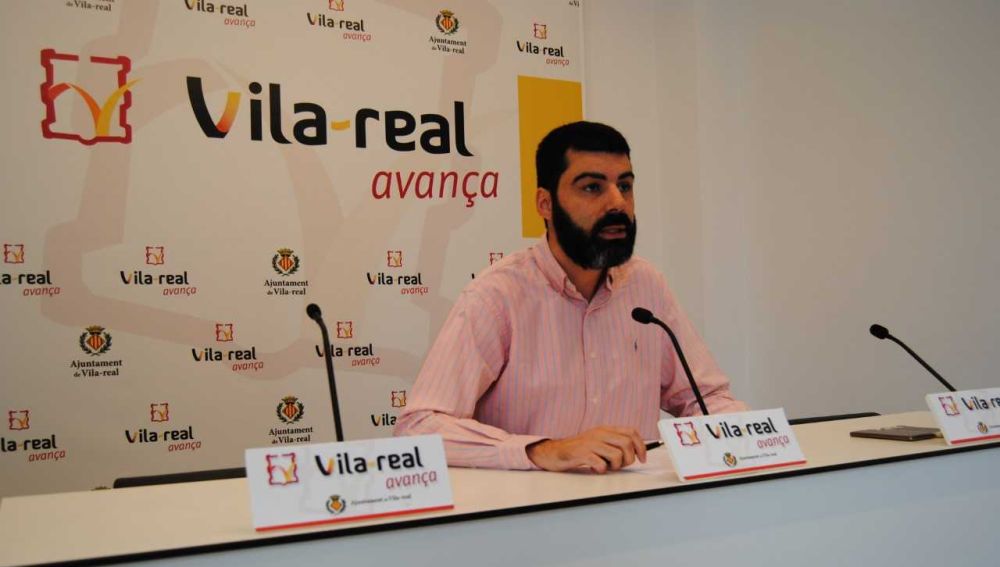 El regidor Álvaro Escorihuela ha explicat el procés del pagament dels deutes pendents a les ONG´s. 