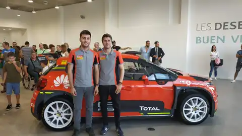 El Rallye de Ourense calienta motores El Citroen C3 R5 se presenta en Bétula Cars con Pepe López