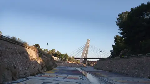 Ladera del río Vinalopó en Elche. Ladera del río Vinalopó en Elche.