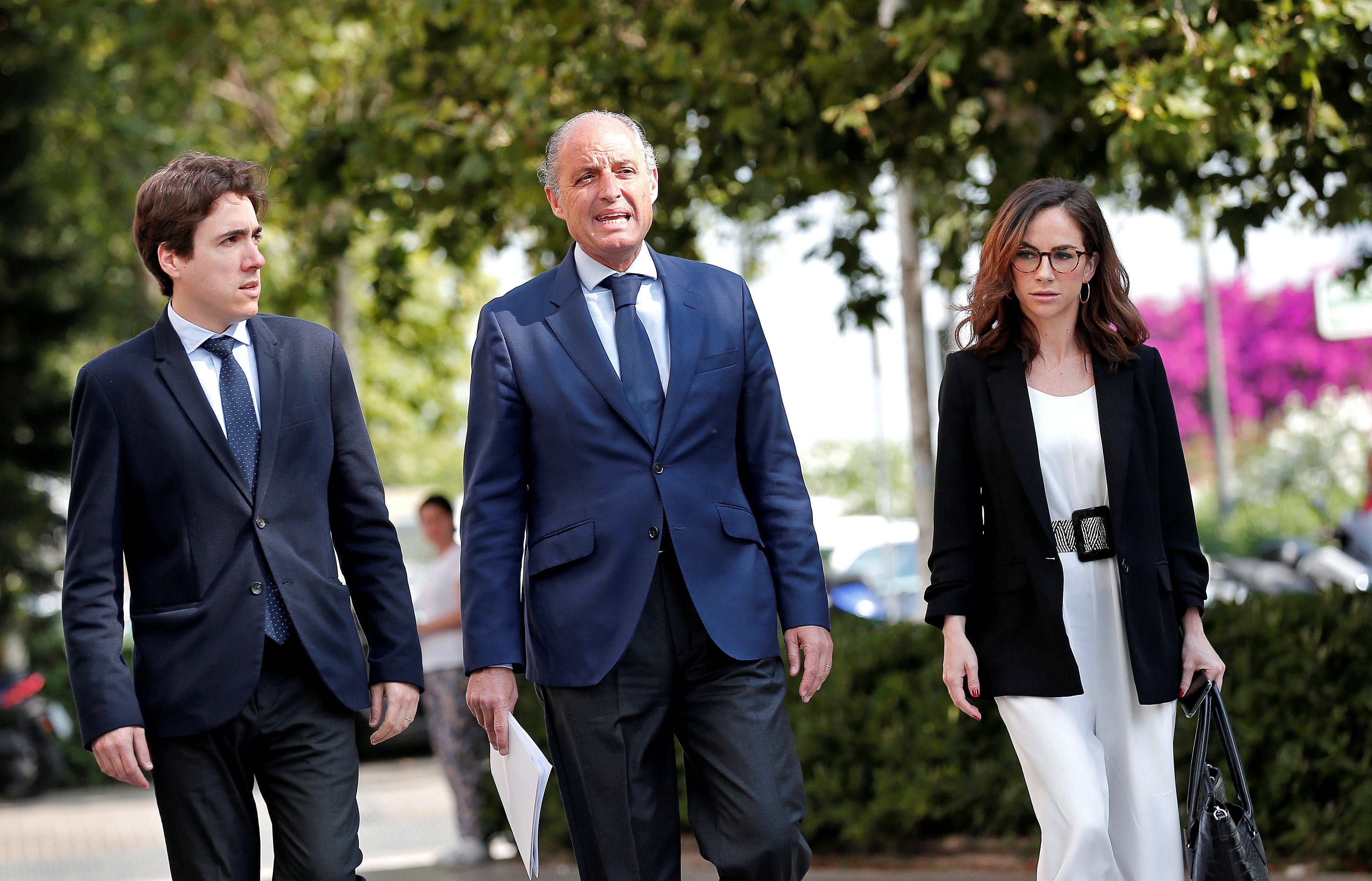 La Audiencia de Valencia archiva la causa de la Fórmula 1 contra Francisco Camps La Audiencia de Valencia archiva la causa de la Fórmula 1 contra Francisco Camps