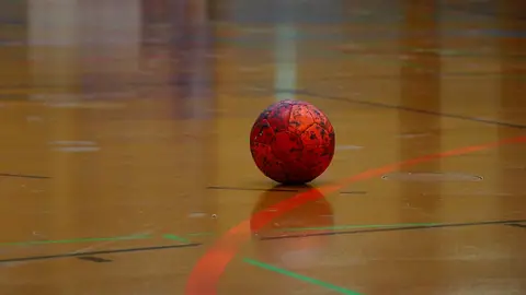 Campo balonmano BALONMANO BALÓN SOLO