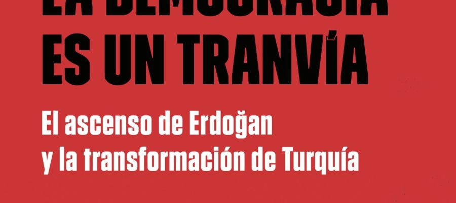 La democracia es un tranvía de Andrés Murenza La democracia es un tranvía de Andrés Murenza