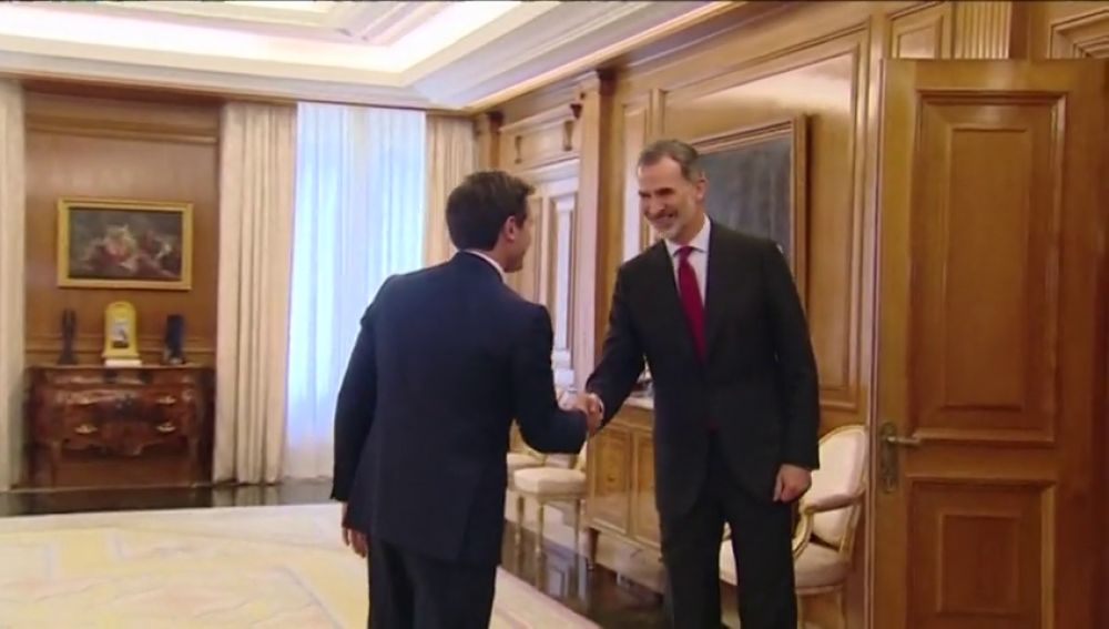 Rivera se reúne con el Rey Felipe VIen la ronda de contactos
