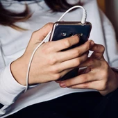 El uso del movil se asocia con la aparicion de nuevas patologias en el pulgar El uso del movil se asocia con la aparicion de nuevas patologias en el pulgar