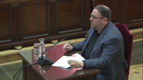 Junqueras pide devolver el 'proc&eacute;s' a la pol&iacute;tica