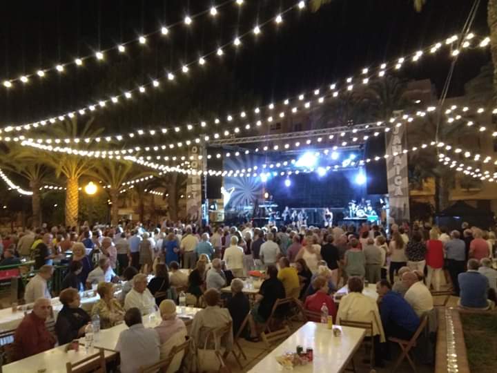 La Hoya celebra a su patrón San Antonio de Padua La Hoya celebra a su patrón San Antonio de Padua