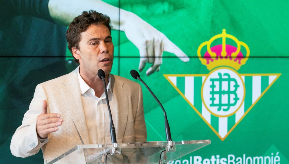 El entrenador del Real Betis, Rubí. 