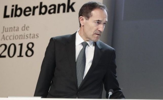 Isidro Rubiales sustituye a Manuel Menéndez en Unicaja Isidro Rubiales sustituye a Manuel Menéndez en Unicaja