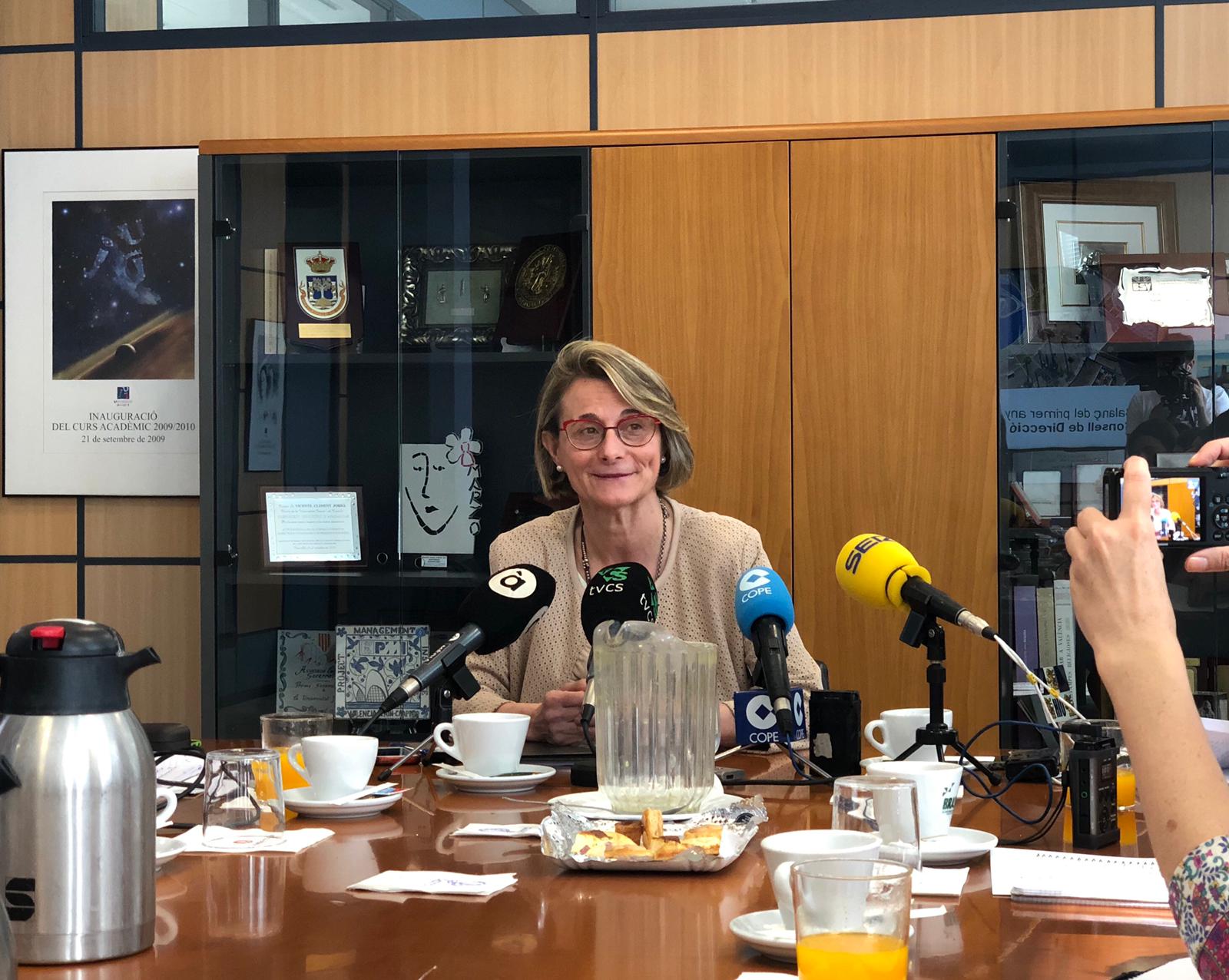 Alcón reivindica una financiación justa para la Universitat Jaume I de Castellón Alcón reivindica una financiación justa para la Universitat Jaume I de Castellón