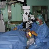 Intervención con cirugía 3D en el Hospital General Universitario de Elche.