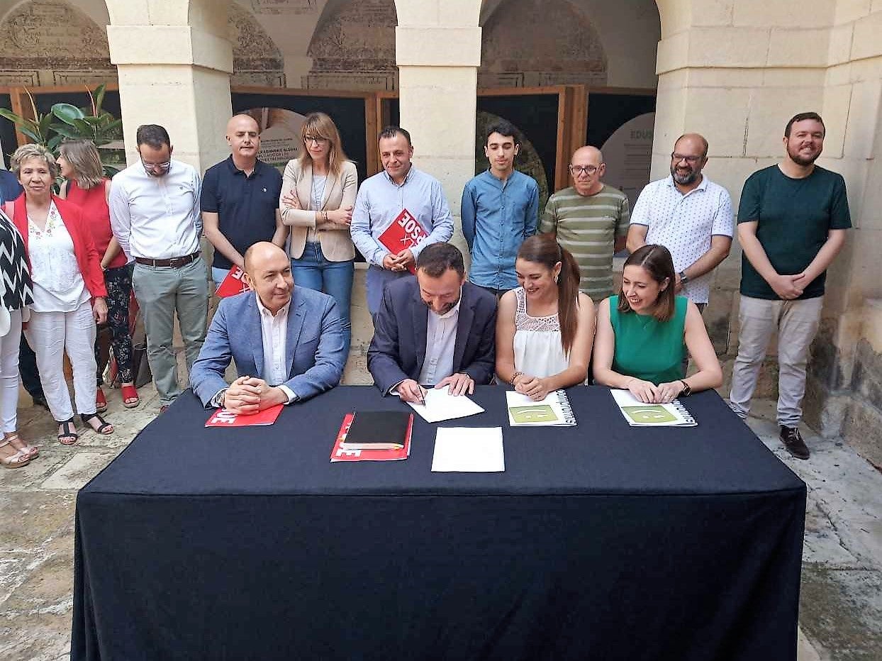 PSOE y Compromís fijan en Elche como objetivo aprobar un presupuesto para lo que resta de año PSOE y Compromís fijan en Elche como objetivo aprobar un presupuesto para lo que resta de año