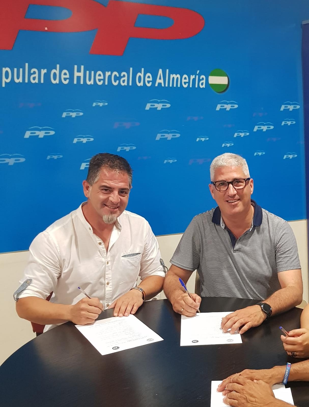 Ismael Torres: «El Partido Socialista ha sido el primero que ha intentado pactar con Vox» Ismael Torres: «El Partido Socialista ha sido el primero que ha intentado pactar con Vox»