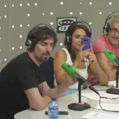 Nacho Lozano nos deleita con 'Escándalo' cantada por numerosos artistas Nacho Lozano nos deleita con 'Escándalo' cantada por numerosos artistas