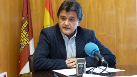 Leopoldo Sierra será el nuevo portavoz del PP en la Diputación de Ciudad Real Leopoldo Sierra será el nuevo portavoz del PP en la Diputación de Ciudad Real