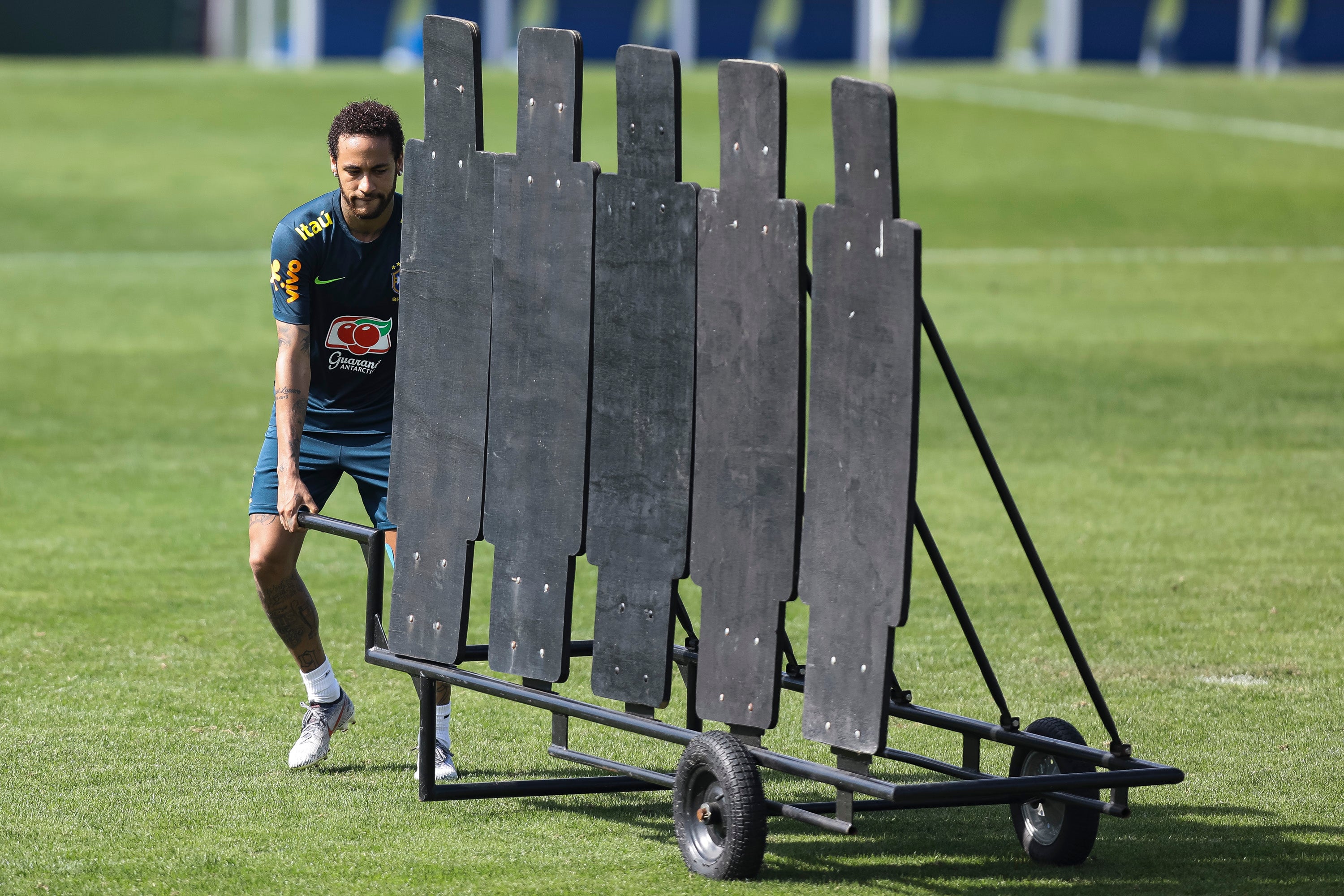'Le Parisien': El PSG da un primer portazo al Barcelona por Neymar 'Le Parisien': El PSG da un primer portazo al Barcelona por Neymar