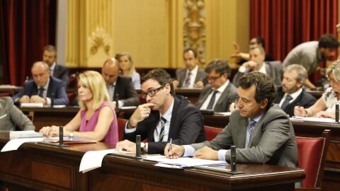 Biel Company, en el debate de investidura de Francina Armengol. 