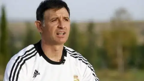 Juan Canales será el entrenador de porteros del Ilicitano y coordinará este trabajo en la cantera franjiverde. FÚTBOL