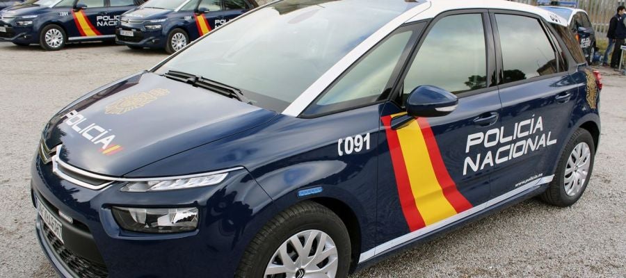 Coche de la Policía Nacional Coche de la Policía Nacional