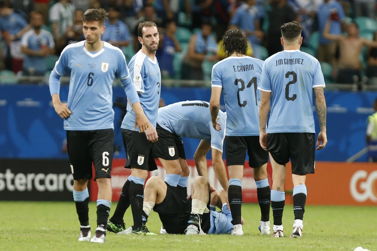 Un fallo de Luis Suárez en la tanda de penaltis manda a Uruguay a casa y pone a Perú en semifinales Un fallo de Luis Suárez en la tanda de penaltis manda a Uruguay a casa y pone a Perú en semifinales