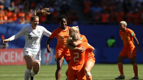 Holanda celebra un gol