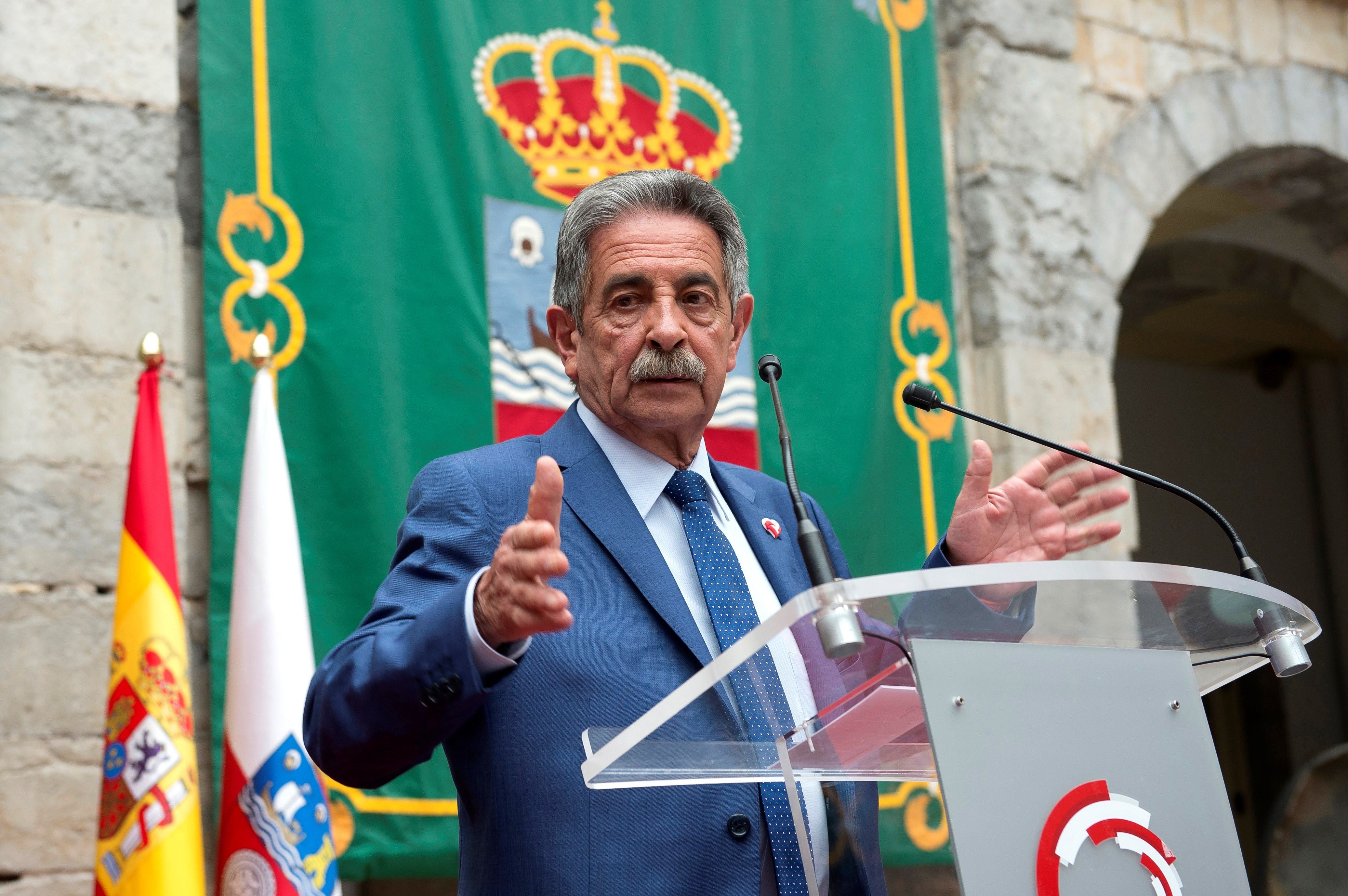 Cantabria estudia prohibir salir a los mayores de las residencias Cantabria estudia prohibir salir a los mayores de las residencias