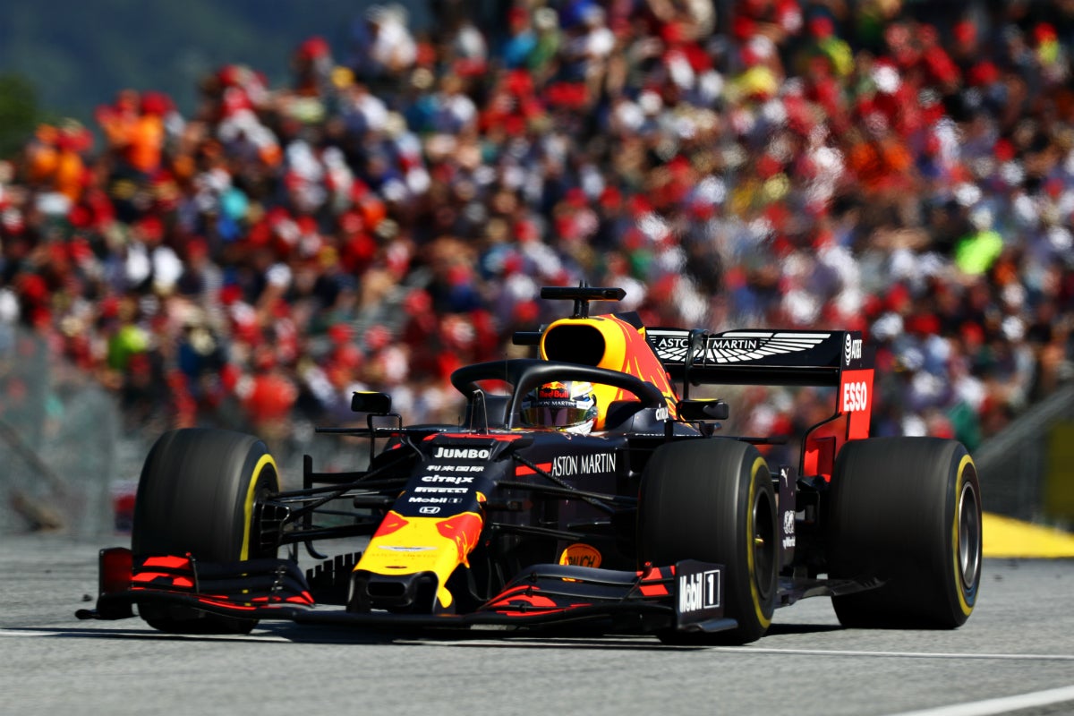 Espectacular victoria de Verstappen ante Leclerc con una increíble remontada de Sainz hasta la octava plaza Espectacular victoria de Verstappen ante Leclerc con una increíble remontada de Sainz hasta la octava plaza