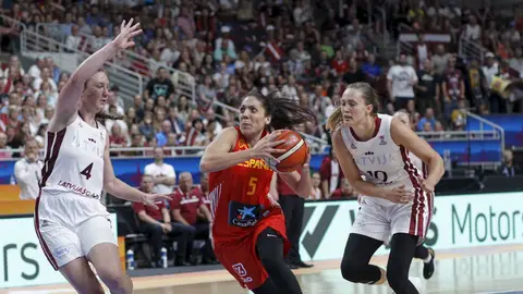 Ouvina, en acción ante Estonia Ouvina, en acción ante Estonia