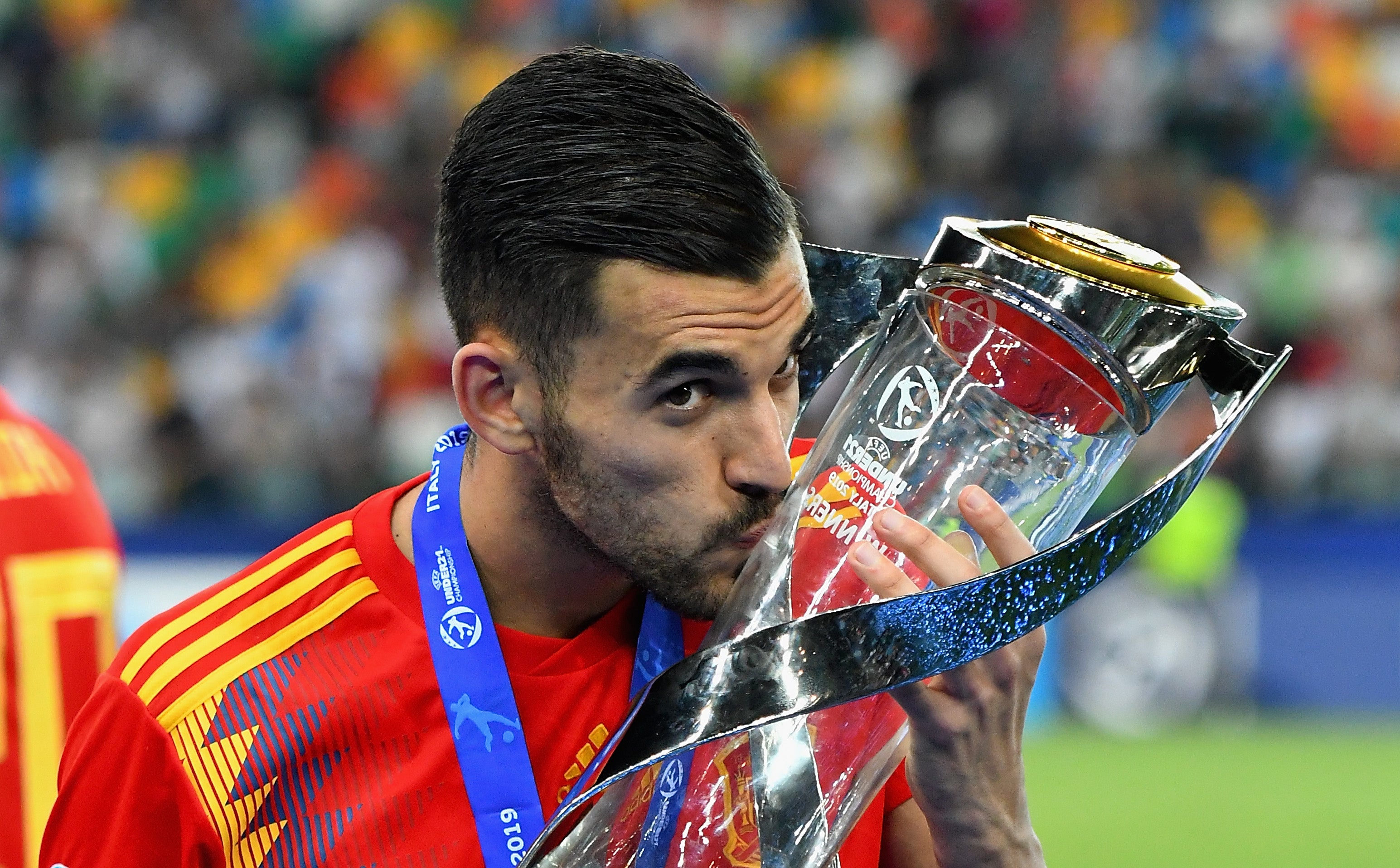 Totenham, Arsenal y Liverpool, muy interesados en el fichaje de Dani Ceballos Totenham, Arsenal y Liverpool, muy interesados en el fichaje de Dani Ceballos