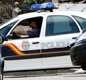 Vehículo de la Policía Nacional Vehículo de la Policía Nacional