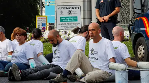 Un grupo de activistas de Greenpeace en Madrid Central Un grupo de activistas de Greenpeace en Madrid Central