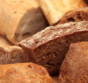 Más vale tarde (02-07-19) Los trucos para elegir un pan de calidad y saludable Más vale tarde (02-07-19) Los trucos para elegir un pan de calidad y saludable