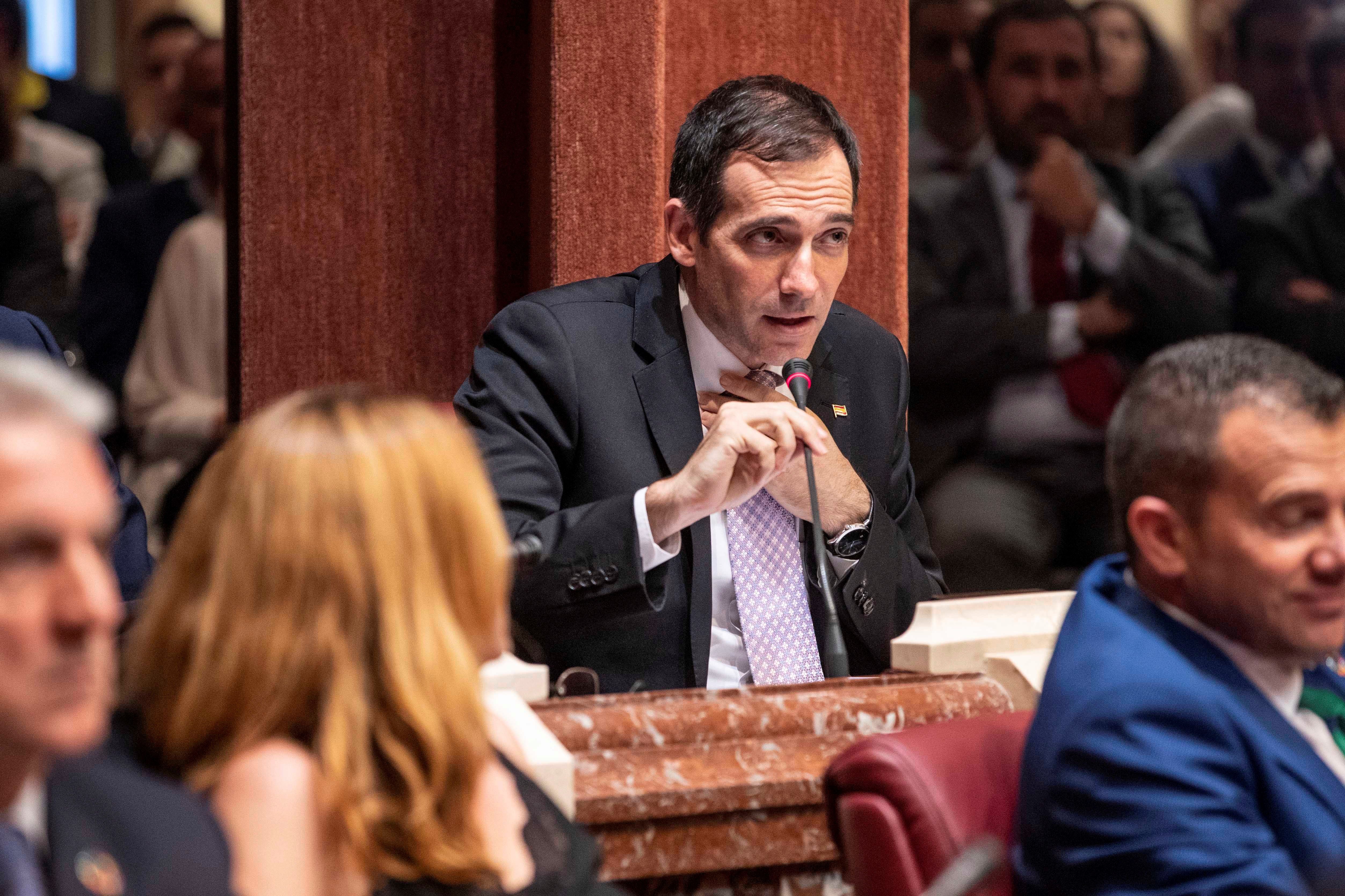 Tertulia: ¿Qué ha pasado con Vox en Murcia? Tertulia: ¿Qué ha pasado con Vox en Murcia?