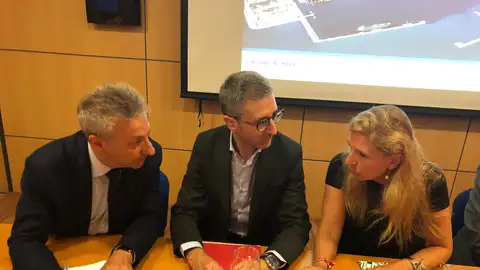 IMAGEN DE ARCHIVO || Francisco Toledo, pte de Port Castelló, Arcadi España, conseller de Política Territorial y Amparo Marco, alcaldesa de Castellón. CORREDOR MEDITERRANEO