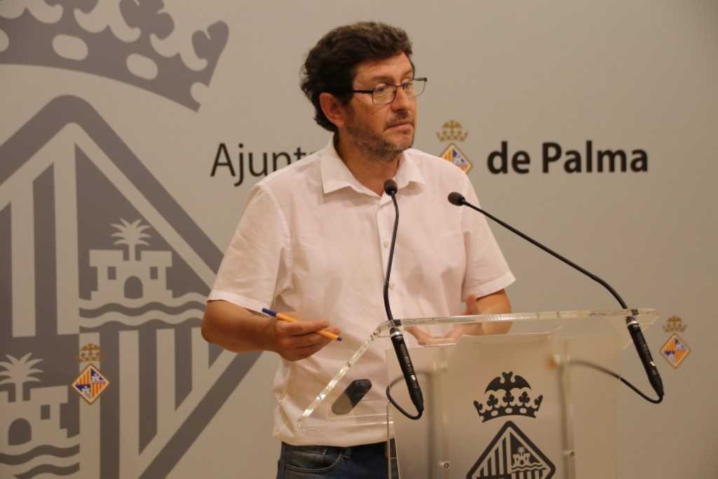 Jarabo reivindica el "esfuerzo" de Cort en el desahucio de Santa Catalina y dice que "cada uno les hace sentir mal" Jarabo reivindica el "esfuerzo" de Cort en el desahucio de Santa Catalina y dice que "cada uno les hace sentir mal"