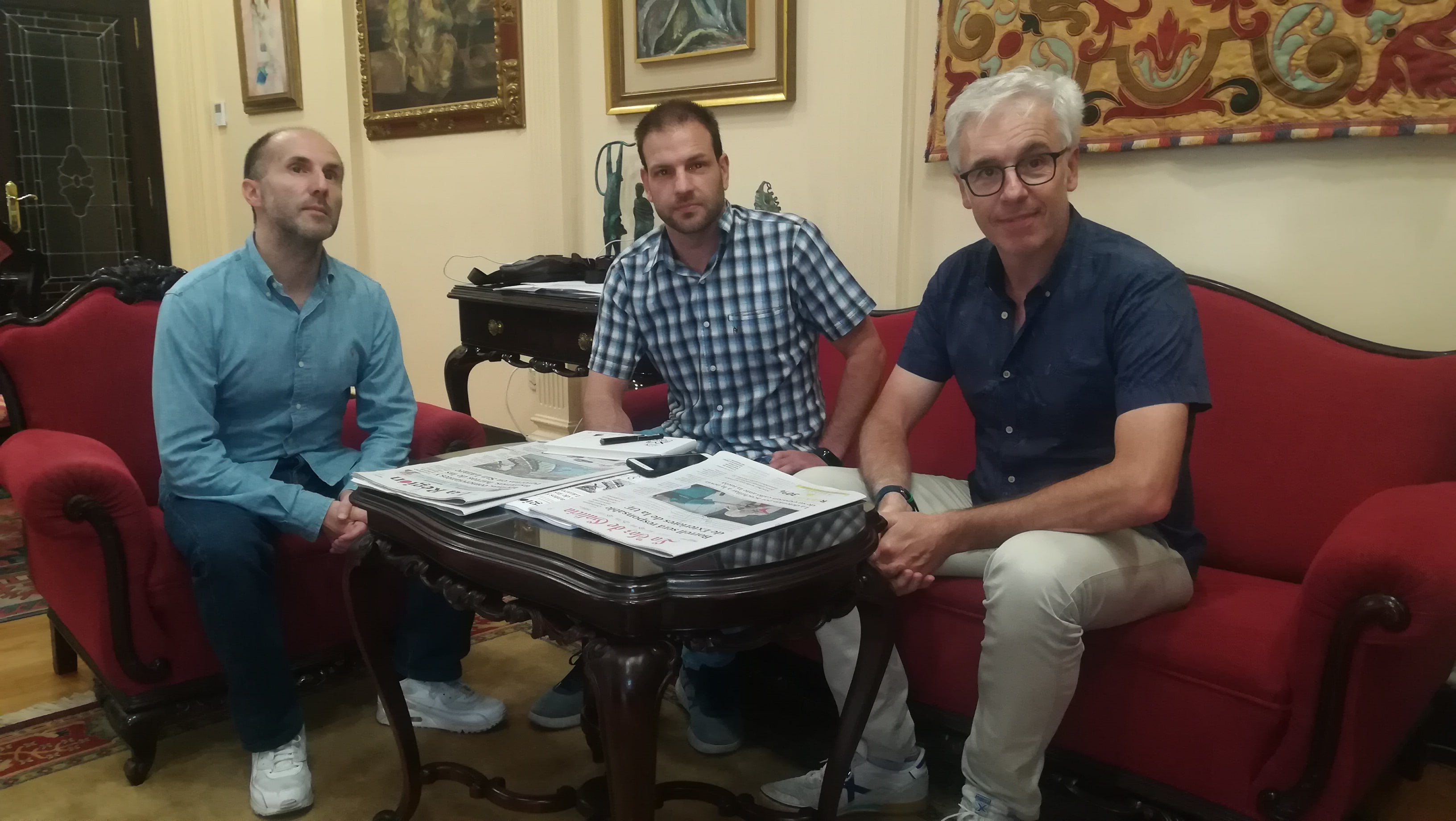 O Concello e o Colexio de Arquitectos convocarán un concurso de ideas para poñer en valor as marxes do río Miño O Concello e o Colexio de Arquitectos convocarán un concurso de ideas para poñer en valor as marxes do río Miño