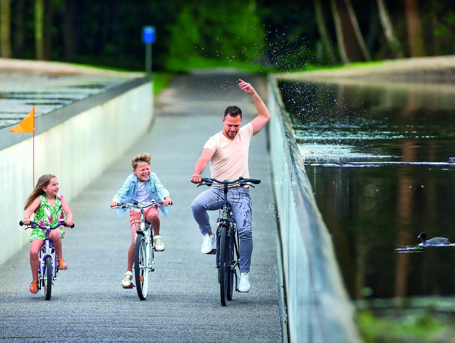 Piensa en bici: La BAB de Amsterdam, la bicicleta como protagonista de la arquitectura Piensa en bici: La BAB de Amsterdam, la bicicleta como protagonista de la arquitectura