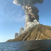 La actividad del volcán de la isla de Strómboli 