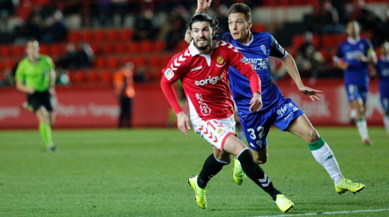 El Elche quiere la cesión de Pipa, lateral derecho del Espanyol El Elche quiere la cesión de Pipa, lateral derecho del Espanyol