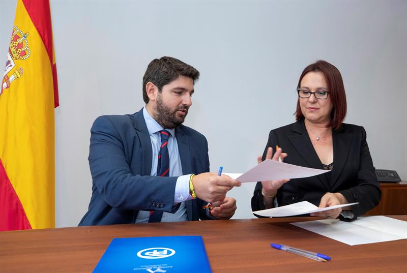 Isabel Franco: "Fueron los diputados de Vox en Murcia los que cambiaron el compromiso que adquirió su líder nacional" Isabel Franco: "Fueron los diputados de Vox en Murcia los que cambiaron el compromiso que adquirió su líder nacional"