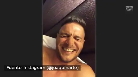 La nueva batería de chistes de Joaquín: "¿Cuál es la postura que más usas en el sexo?" La nueva batería de chistes de Joaquín: "¿Cuál es la postura que más usas en el sexo?"