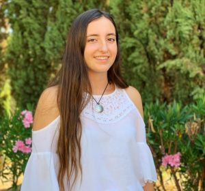 Adriana Bercebal, estudiante que ha conseguido la máxima puntuación en el programa del Bachillerato Internacional. Adriana Bercebal, estudiante que ha conseguido la máxima puntuación en el programa del Bachillerato Internacional.