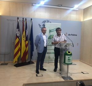 Fuentes y Perpinyà presentan la campaña 'Banderas Verdes' Fuentes y Perpinyà presentan la campaña 'Banderas Verdes'