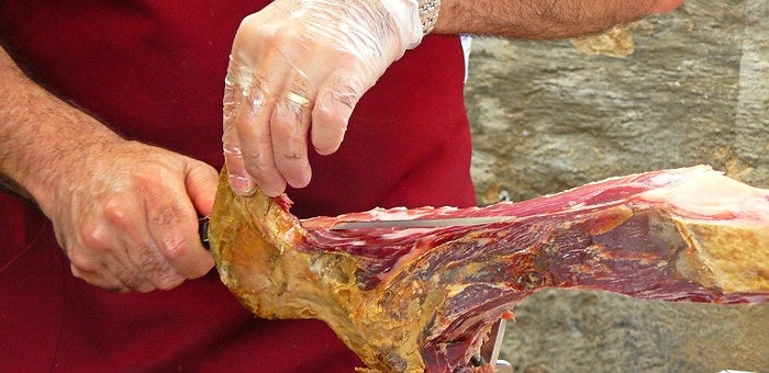 Celebrada en Tomelloso la cata del concurso Gran Selección 2020 en la categoría de mejor jamón serrano con Especialidad Tradicional Garantizada (ETG) Celebrada en Tomelloso la cata del concurso Gran Selección 2020 en la categoría de mejor jamón serrano con Especialidad Tradicional Garantizada (ETG)