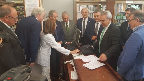 Sistema de verificaci&oacute;n que evita la falsificaci&oacute;n de recetas privadas. 