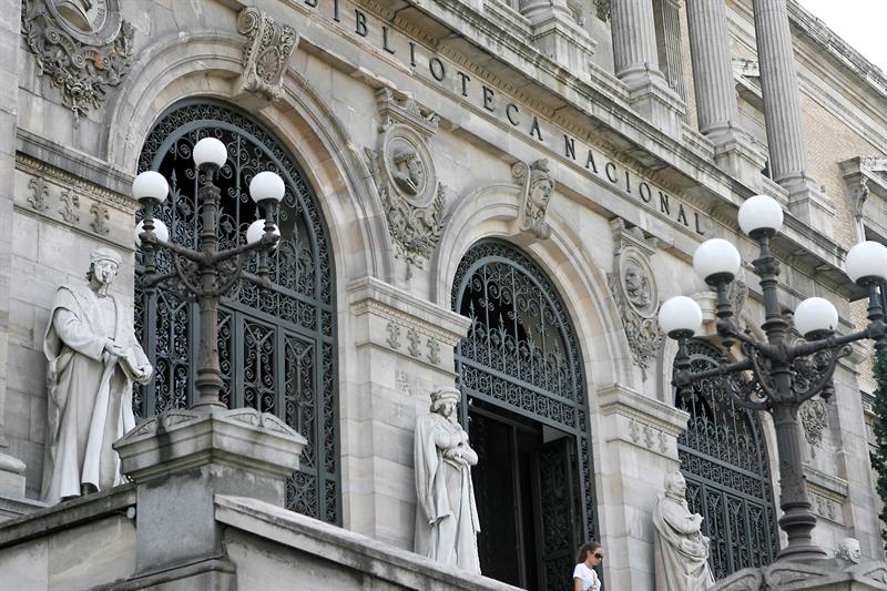 El favor: 'Guía de los restaurantes buenos' y jornadas abiertas en la Biblioteca Nacional El favor: 'Guía de los restaurantes buenos' y jornadas abiertas en la Biblioteca Nacional