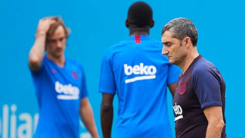 Valverde, con Griezmann de fondo