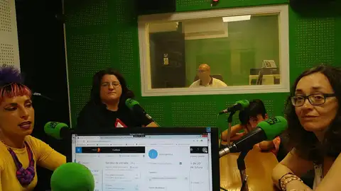 Tertulia en Femenino en Ourense en la Onda Tertulia en Femenino en Ourense en la Onda